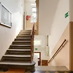 Apartment Elegant In