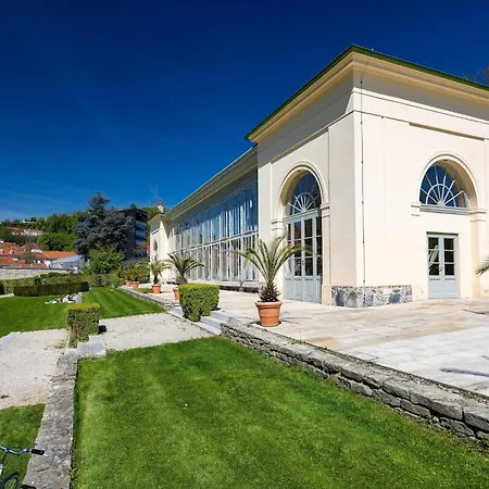 Elegante Zentrale In