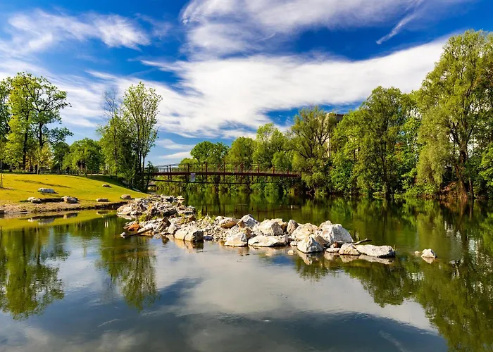 Διαμέρισμα Elegant In