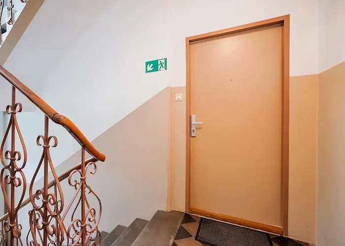 Elegant In Διαμέρισμα Γκρατς