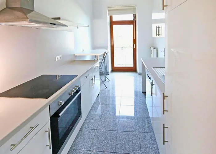 Elegant In Γκρατς